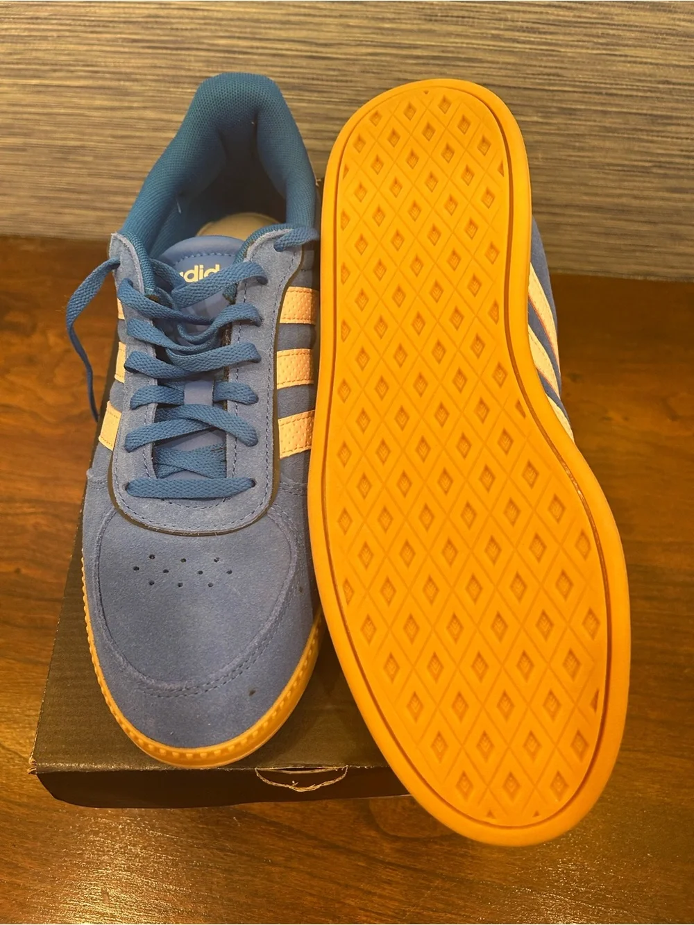 NWT adidas womens Blue Suede Sneakers pink breaknet sleek - Picture 4 of 5